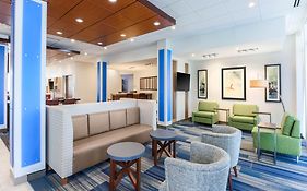 Holiday Inn Express & Suites Chicago O'Hare Airport By Ihg